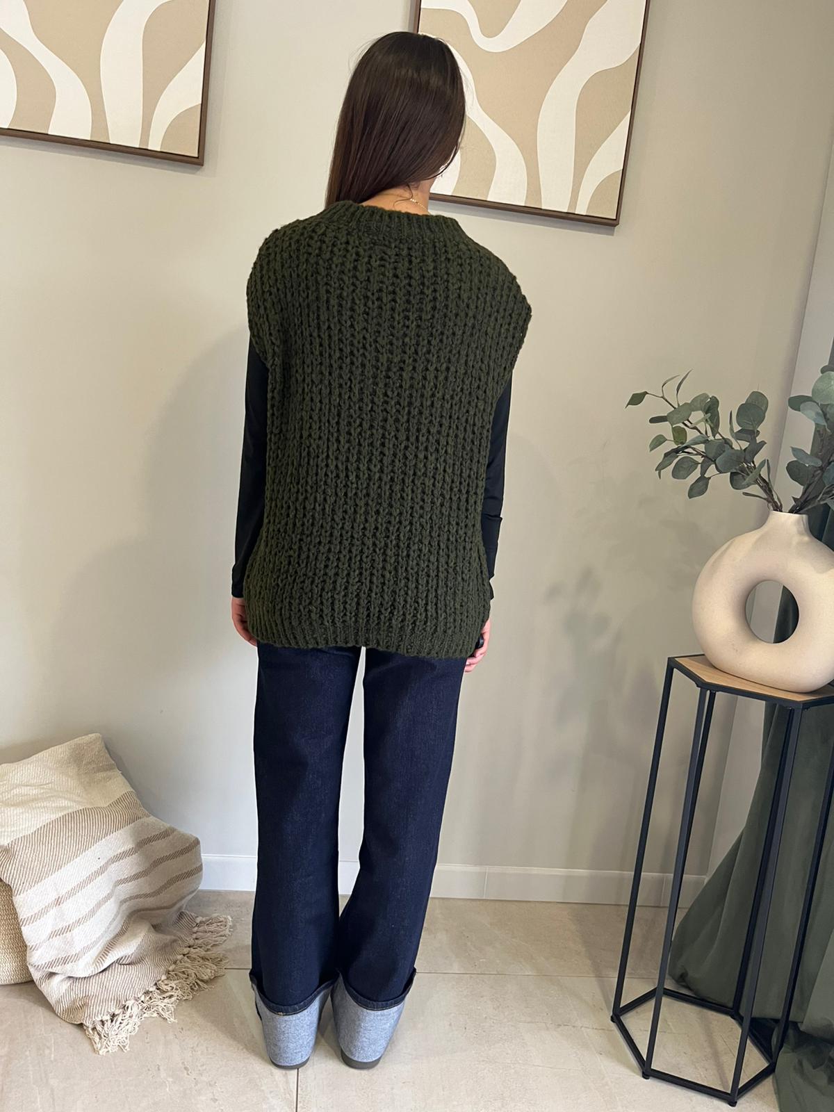 Pull sans manches en maille côtelée – kaki
