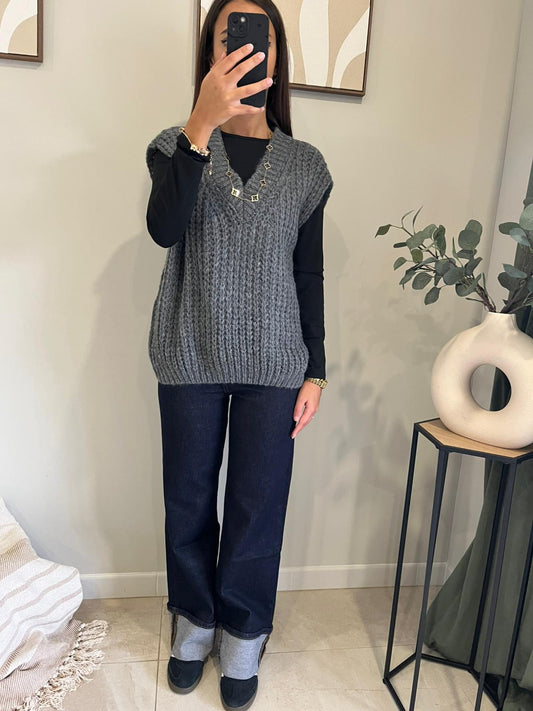 Pull sans manches en maille côtelée – gris